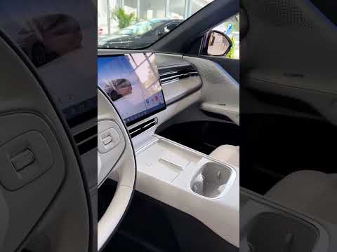 Xpeng G6 review - New Chinese mid-sized electric SUV majors on space, tech, charging speed and value