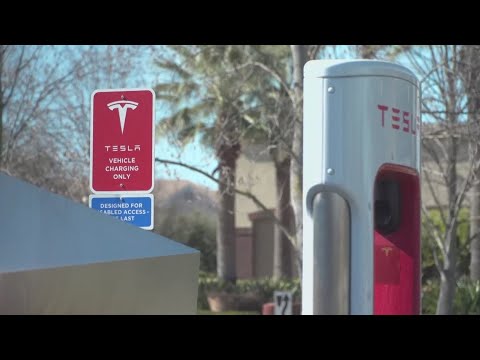 Elon Musk&#039;s polarized views have some drivers ditching their Teslas