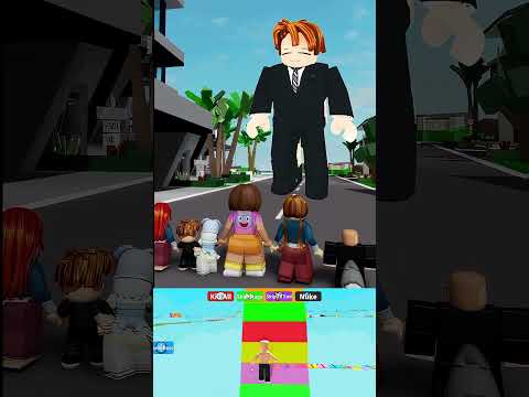 TITAN ROBLOX They saw a Giant Bacon and then this happened… 😳 #shorts #titans #roblox